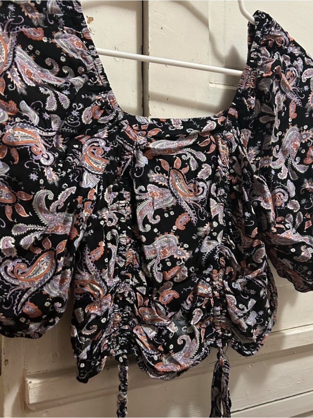 Women's Vylette Paisley Drawstring cropped top